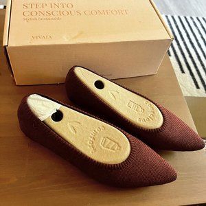 Vivaia Pointed-Toe Ballet Flats (Aria 5°) Limited Edition Color (BORDEAUX)